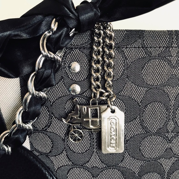 Coach Silver Horse And Carriage Bag Charm Hang Tag Chain Y2K - Picture 3 of 14